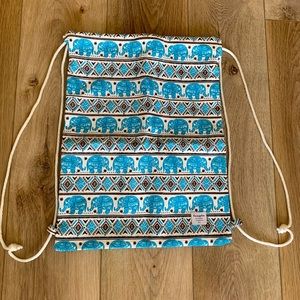 Serengetee Dao Elephant Drawstring backpack